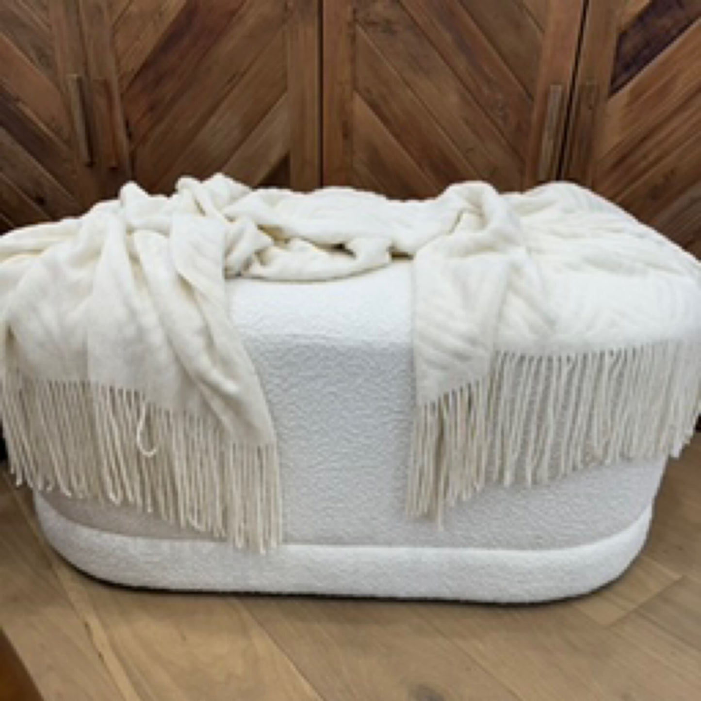 Fringe Throw Rug - White