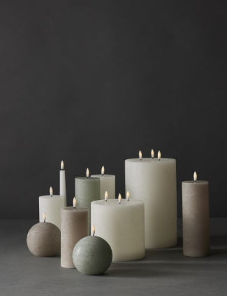 AMALFI HUGHE LED FLICKERING PILLAR CANDLE RUSTIC GREEN